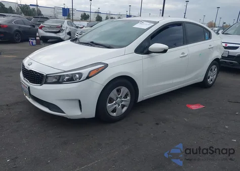 2017 Kia Forte Lx из США, поврежденный, VIN 3KPFK4A72HE109862